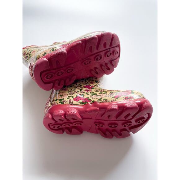Baby Girl's Vintage Old Navy Floral Rubber Rain Boots Size 12-18 Months - Picture 2 of 7